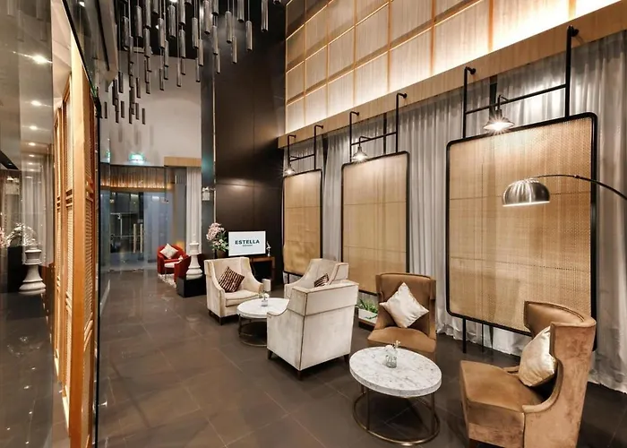 Ekkamai And Thonglor On Highfloor Skyline View With 24-hour Easy Self Checkin Access To Skybar Pool Gym Sky Terrace