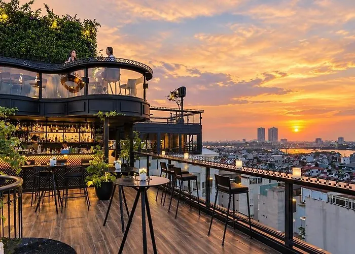 Ekkamai And Thonglor On Highfloor Skyline View With 24-hour Easy Self Checkin Access To Skybar Pool Gym Sky Terrace *